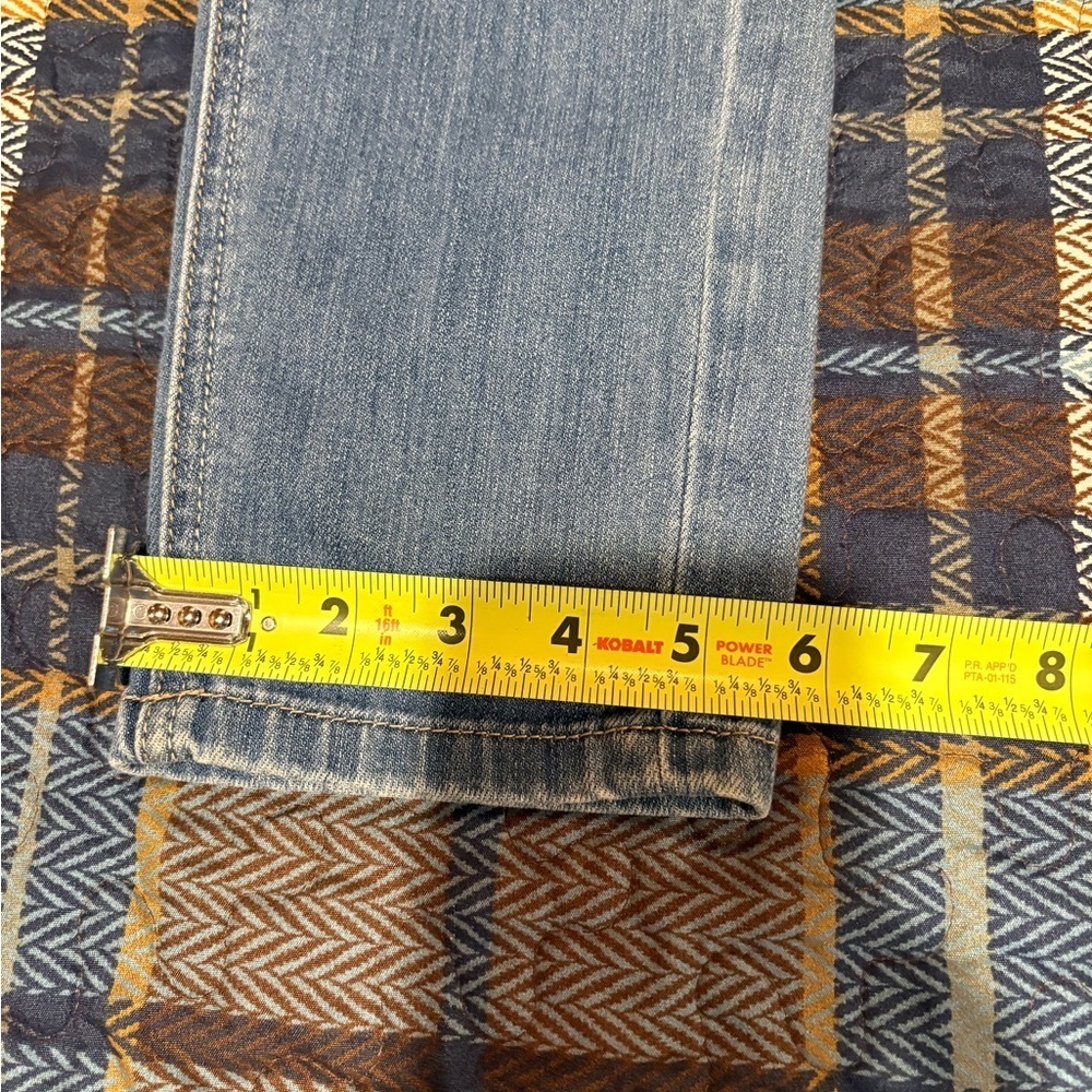 White House Black Market The Girlfriend Jeans Size 2 Skinny Stretch Distressed - Picture 11 of 11